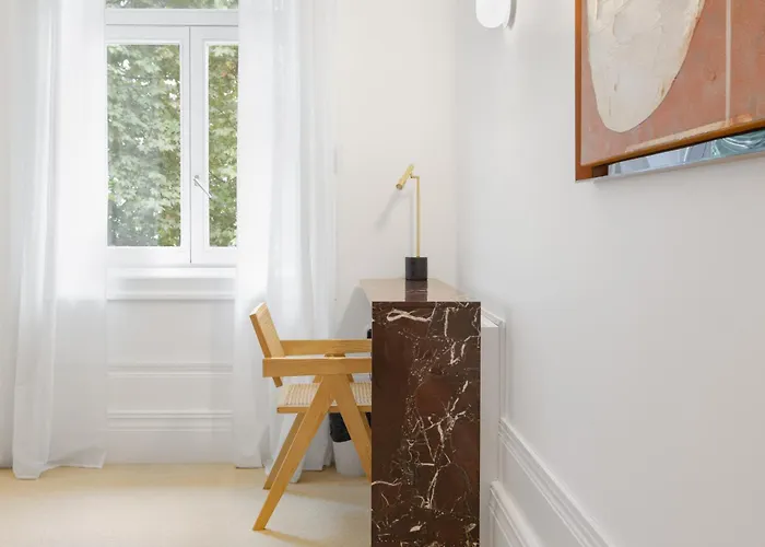 Retreat By Reframe In Affittacamere Oporto