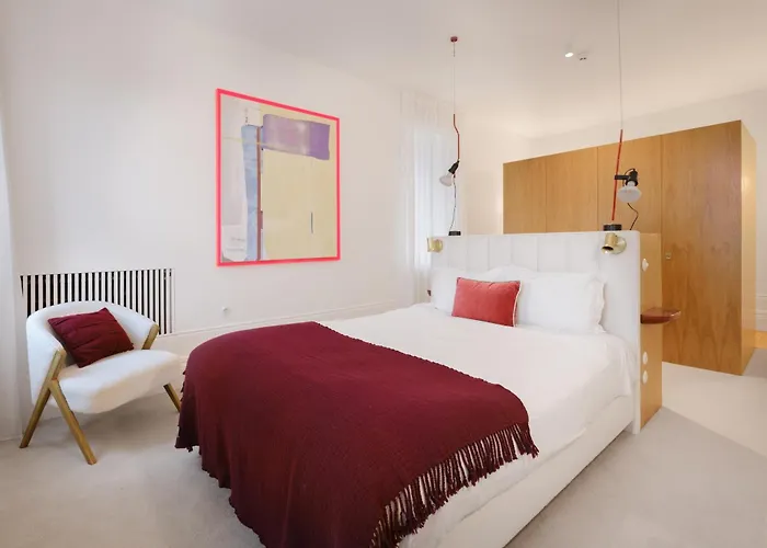 Retreat By Reframe In Oporto