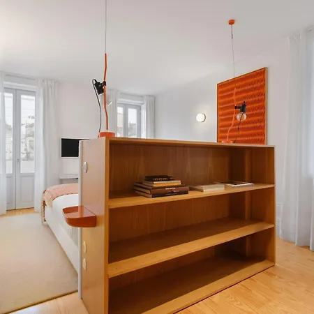 Retreat By Reframe In Oporto