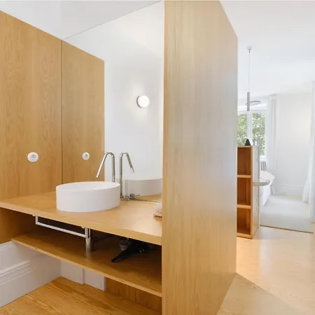 Retreat By Reframe In 3* Oporto