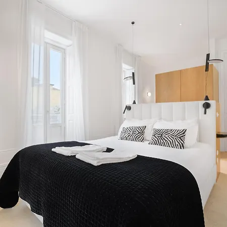 Retreat By Reframe In Oporto