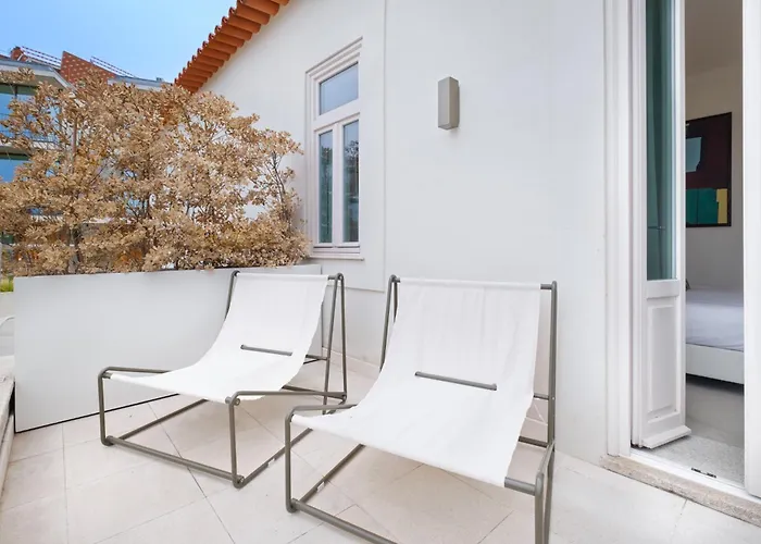 Retreat By Reframe In