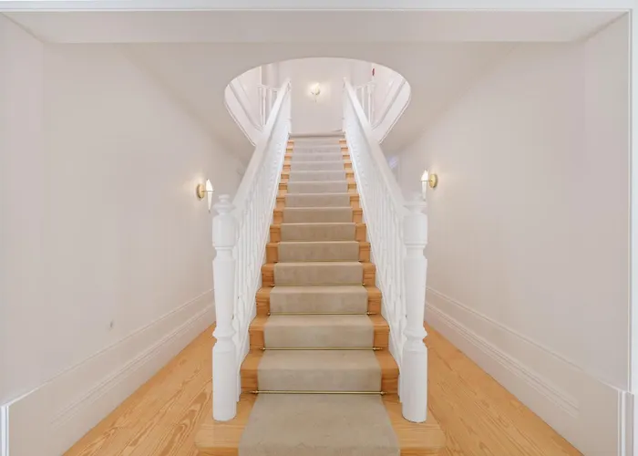 Retreat By Reframe In Penzion