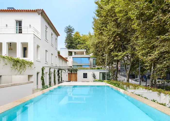 Retreat By Reframe In Porto