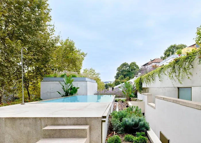 Retreat By Reframe In Penzion Porto