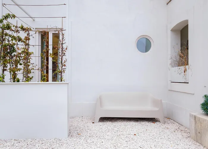 Retreat By Reframe In