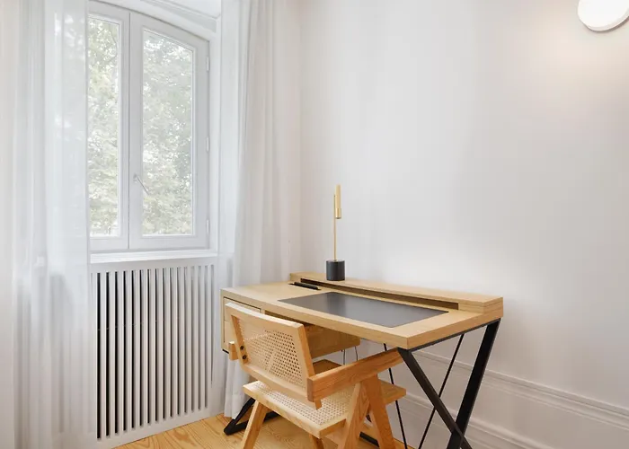 Gasthof Retreat By Reframe In Porto