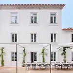 Retreat By Reframe In 3*