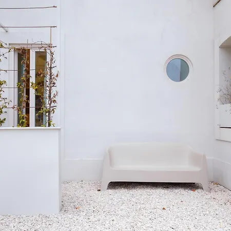 Retreat By Reframe In