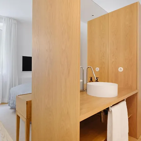 Retreat By Reframe In 3*